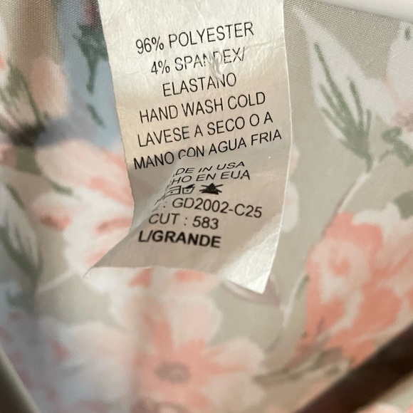 Floral Faux Wrap Maxi Dress. - Picture 7 of 7